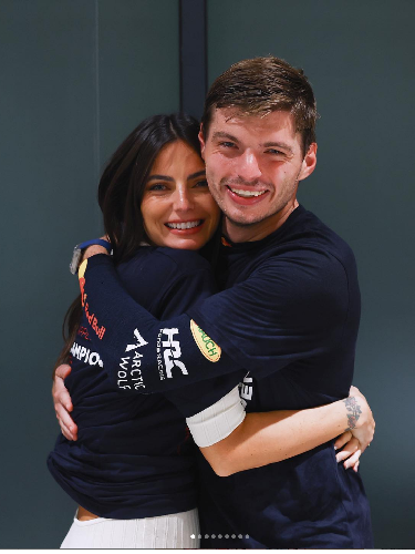 Max Verstappen dan Kelly Piquet