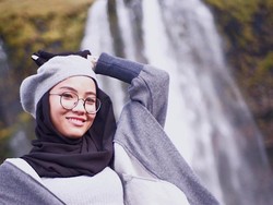 Kisah Pegawai Kantoran Kerja Sambilan Live Shopee, Hasilkan Ratusan Juta