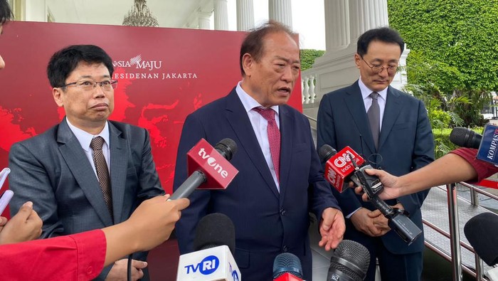 Pengusaha Korea Selatan (Korsel) yang tergabung dalam Asosiasi Bisnis Korea-Uni Emirat Arab (UEA) melakukan kunjungan ke Istana Negara bertemu Presiden Joko Widodo (Jokowi).