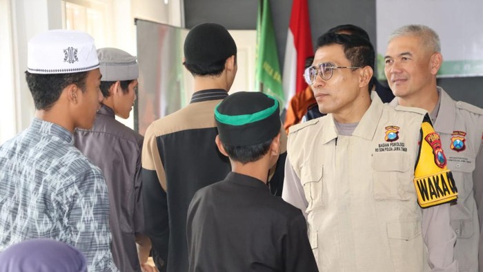 Polres Batu sosialisasi kekerasan seksual dan bullying di sekolah-sekolah.