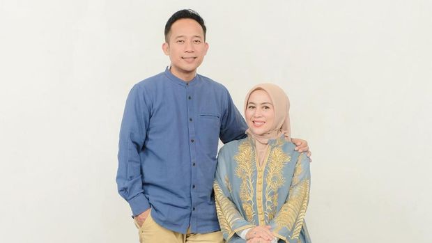 Shanty dan Denny Cagur