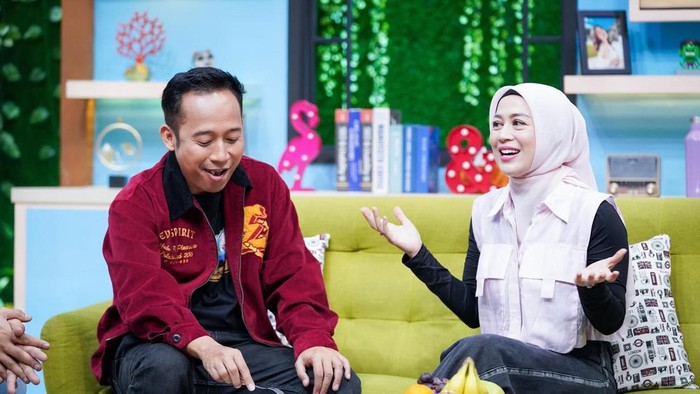 Shanty dan Denny Cagur
