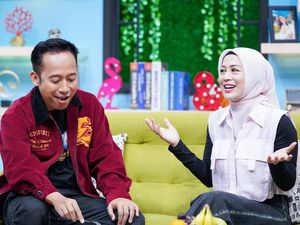 Istri Ungkap Perbedaan Denny Cagur Setelah Jadi Anggota DPR RI
