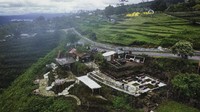 Sukageuri View, Salah satu spot Instagrammable yang terkenal di Kuningan yaitu Sikageuri View. Wisata ini menawarkan pemandangan indah Gunung Ciremai pada jarak dekat. Foto: dok. Instagram/wisata_sukageuriview