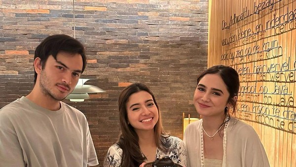 Kenangan Syifa Hadju saat Makan Bareng Rizky Nazar dan Keluarga
