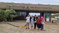 Di depan pintu masuk Tanjung Harapan atau Cape of Good Hope