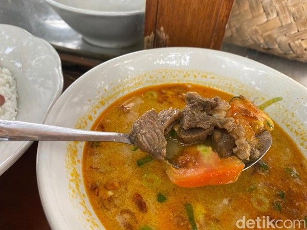 Ada Nasi Uduk hingga Soto Tangkar Murah di Kantin Mall Kota Kasablanka
