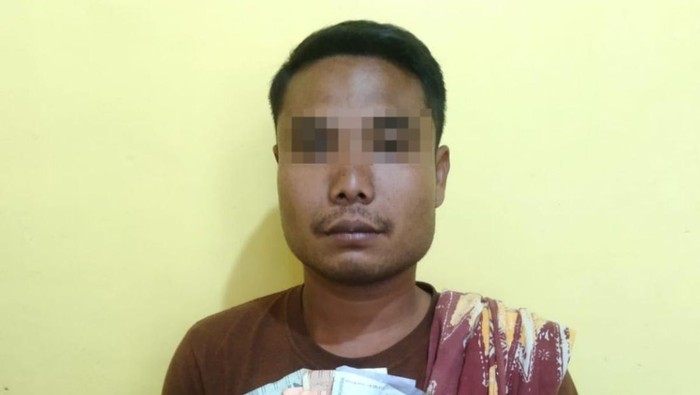 AH, pelaku pungli di jainsum Batu Jomba, Tapsel. (Istimewa)