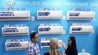 Midea juga menawarkan beragam program menarik bagi konsumen seperti Promo Buy.Win.Fly 2.0 dengan hadiah utama liburan ke luar negeri yang bisa didapatkan selama event berlangsung.