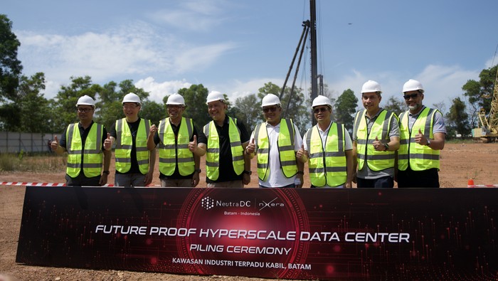 Data center Telkom di Batam, Kepulauan Riau.