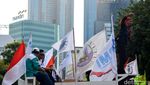 Demo Buruh Tolak Tapera di Surabaya