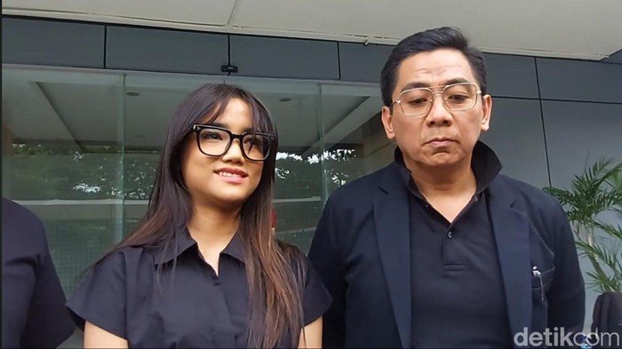 Fuji tak mau damai dengan mantan manajer.