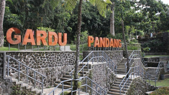 Kawasan Gardu Pandang Kaliurang Sleman