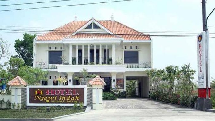 hotel di ngawi
