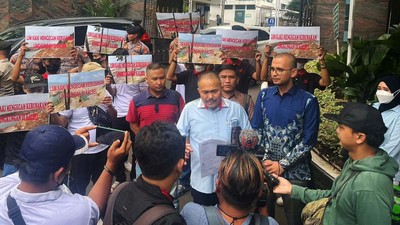 Kamaruddin Simanjuntak Mengadu ke Kejagung