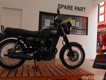 Lihat Langsung Kawasaki W175L Injeksi: Punya Indikator Bensin, Remnya ABS