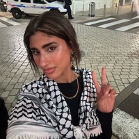 Laila memiliki 5 juta pengikut di Instagram, di mana ia berbagi momen dari perjalanan dan pencapaian kerjanya. Dia juga merupakan aktivis vokal untuk Palestina di platformnya. Foto: dok. Instagram @lailaabdallah
