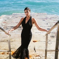 Seperti Joe, Laila juga pernah menikah sebelumnya. Pada Desember 2017, ia menikah dengan aktor Iran, Abdallah Abass, tetapi mereka bercerai beberapa bulan kemudian pada 2018. Foto: dok. Instagram @lailaabdallah