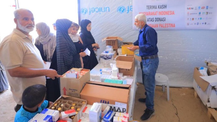 Layanan kesehatan keliling PMI di Gaza (dok. PMI)