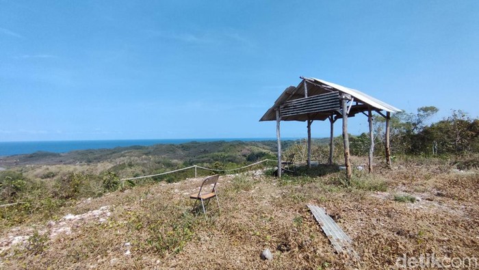 Lokasi proyek beach club Raffi Ahmad di Gunungkidul, Kamis (13/6/2024). Raffi Ahmad sudah menyatakan mundur dari proyek ini.