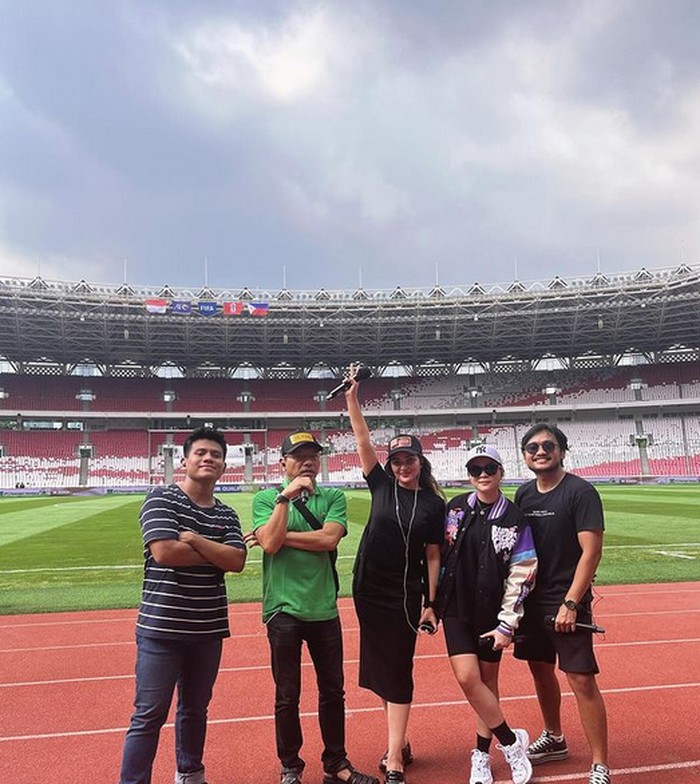 Makin Hobi Kulineran, Anang Hermansyah Gak Kalah dengan Food Vlogger Makin Hobi Kulineran, Anang Hermansyah Gak Kalah dengan Food Vlogger