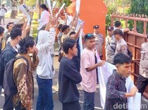 Massa Desak Polda NTB Usut Mafia Tambang di Sumbawa Barat