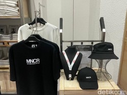 BTS Anniversary, Merch Ini Eksklusif Dijual di BTS Pop-Up Monochrome Gancit