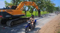 Perbaikan jalan provinsi ruas Jati-Klambu di KM 8+69 tersebut untuk memberikan kenyamanan para pengendara serta memperlancar arus lalu lintas. 