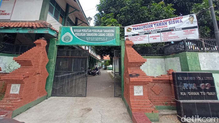Perguruan Tamansiswa cabang Cirebon