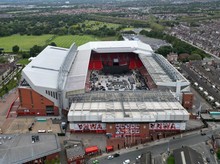Persiapan Markas Liverpool FC Sambut Konser Taylor Swift Persiapan Markas Liverpool FC Sambut Konser Taylor Swift