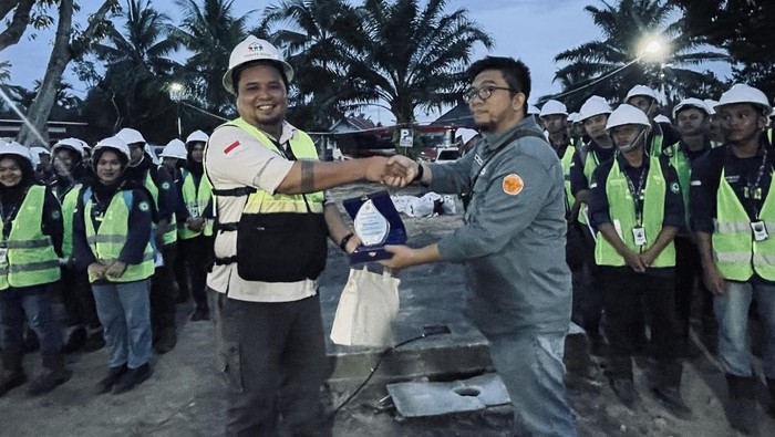 PT Trimata Benua yang merupakan perusahaan pertambangan Batubara yang berlokasi di Kabupaten Banyuasin Propinsi Sumatera Selatan menerima kunjungan mahasiswa/i program studi Teknik Pertambangan Fakultas Sains dan Teknologi Universitas Jambi atau biasa disebut UNJA. Kegiatan ini bertajuk dalam rangka studi ekskursi yang diikuti sebanyak 125 mahasiswa dan di dampingi 6 dosen pembimbing.