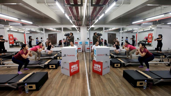 PT Prudential Life Assurance (Prudential Indonesia) kembali mengajak nasabah dan masyarakat untuk hidup sehat melalui rangkaian kelas olahraga bersama di PRUActive Community di GBK, Jakarta, Kamis (13/6/2024).