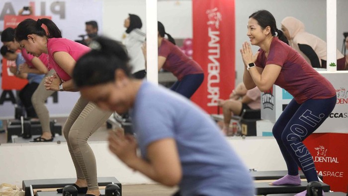 PT Prudential Life Assurance (Prudential Indonesia) kembali mengajak nasabah dan masyarakat untuk hidup sehat melalui rangkaian kelas olahraga bersama di PRUActive Community di GBK, Jakarta, Kamis (13/6/2024).