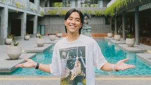 Vidi turut menyoroti kondisi hutan dan daerah resapan yang makin gundul sebagai salah satu faktor makin parahnya bencana. Foto: Instagram @vidialdiano