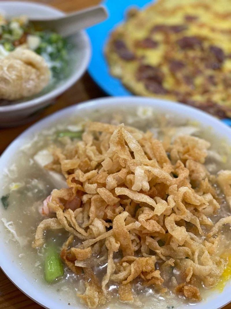 10 Tempat Makan Enak di Pasar 8 Alam Sutera, Soto hingga Bakmi Jambi