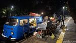 Yummy! Burger Jalapeno Enak Dijual Pakai Food Truck di Jaksel