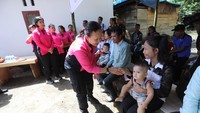 Selain rumah Bhayangkari juga melakukan bedah Gereja di Nias Utara. (Dok. Polda Sumut)
