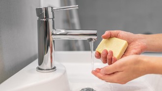 Kisah Tragis Ignaz Semmelweis, Dokter yang Dianggap Gila karena Pelopori Cuci Tangan