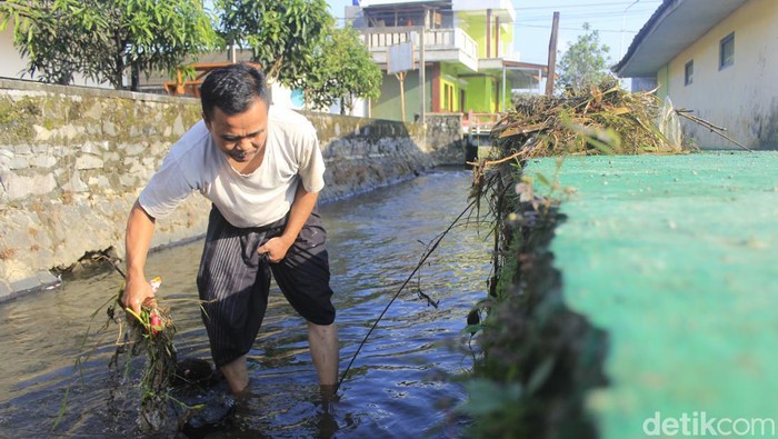 Kampung Leuwihieum, Kota Tasikmalaya Kampung Leuwihieum, Kota Tasikmalaya