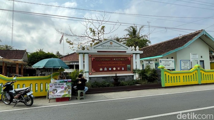 Kantor Kalurahan Hargomulyo, Kokap, Kulon Progo, Jumat (14/6/2024).