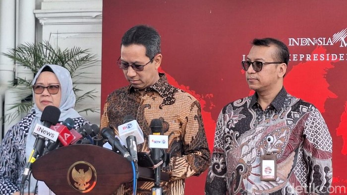 Kasetpres Heru Budi Hartono (Tengah). (Eva/detikcom)