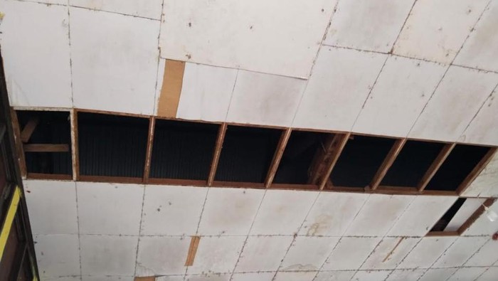 ondisi ruang kelas di SMPN 3 Pohuwato yang rusak