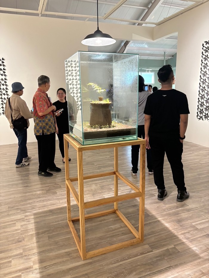 Long Weekend Ke Mana? Ada 12 Karya Seni Albert Yonathan Setyawan di Solo