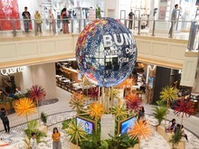 Yuk Lihat Karya Instalasi Globe Raksasa Ini!