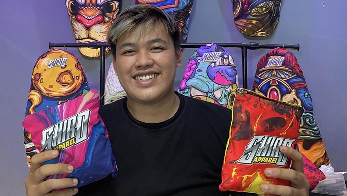 Pengusaha Sarung Jok Shiro Apparel, Zulfikri.