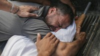Kementerian Kesehatan di Gaza menyampaikan, saat ini total ada 37.232 orang tewas di Gaza. AP Photo/Jehad Alshrafi.  
