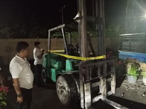 Pria di Sumsel Tewas Terlindas Forklift Disopiri Teman Saat Bekerja