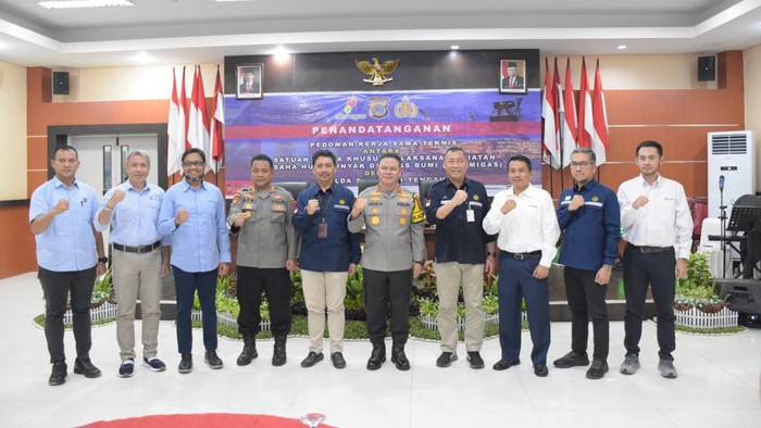 Polda Sulteng dan SKK Migas teken pedoman kerjasama teknis.