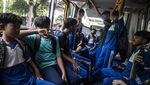 Potret Bus Sekolah Gratis Wara-wiri Antar Siswa di Jakarta