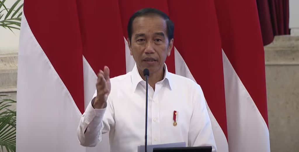 Presiden Joko Widodo pada waktu mengunjungi rakornas pengendalian naiknya harga tahun 2024 pada Istana Negara, Jakarta, hari terakhir pekan (14/6/2024). (YouTube/Sekretariat Presiden)